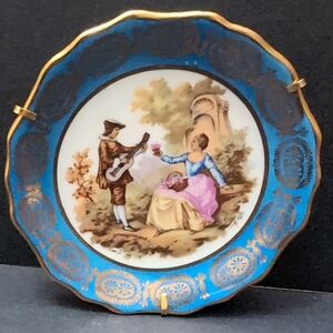 VGT, Limoges France Mini Porcelain Decorative Plate, Features a Courting Couple.